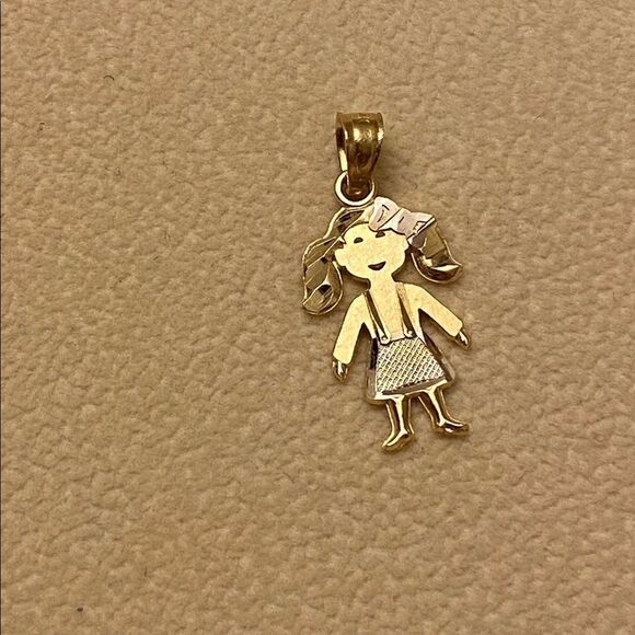 little girl 14k Solid Gold Pendant for sisters - Picture 2 of 2